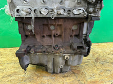 Laden Sie das Bild in den Galerie-Viewer, Motor Renault Megane III K4M838 1.6 101PS 74kW 108TKm 2012 Benzin Unkomplett
