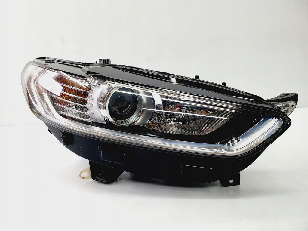 Frontscheinwerfer Ford Mondeo 89911934 89911935DS7313W030EC DS7313W029EC FALSE SCH1384028668sy