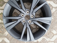 Laden Sie das Bild in den Galerie-Viewer, 1x Alufelge 18 Zoll 7.0" 5x114.3 35ET Glanz CMS1351-9 Toyota Rim Wheel FEL5211113669id