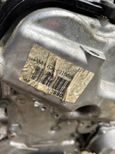 Load image into Gallery viewer, Motor Renault E-Tech Captur II H4MC632 1.6 Hybrid Engine Unkomplett MOT5155358937av