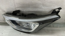 Load image into Gallery viewer, Frontscheinwerfer Hyundai I20 92101-C8000 LED Links Scheinwerfer Headlight