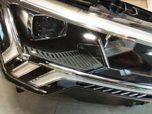 Laden Sie das Bild in den Galerie-Viewer, Frontscheinwerfer Audi Q3 83A941034 83A941774 LED Rechts Scheinwerfer Headlight SCH8193949452vi