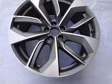 Load image into Gallery viewer, 1x Alufelge 20 Zoll 9.0" 5x112 38ET 4KE601025 Audi E-Tron Etron Rim Wheel FEL8184951798ko