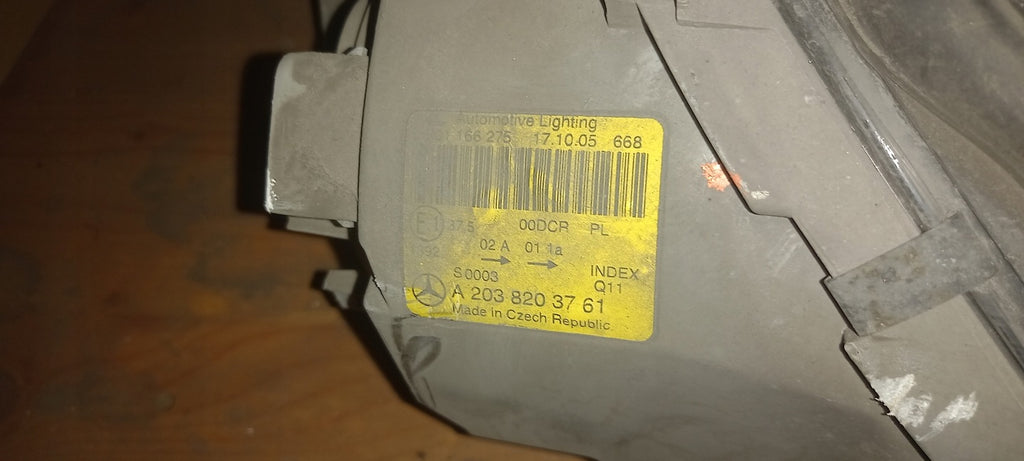 Frontscheinwerfer Mercedes-Benz W203 A2038203761 Links Scheinwerfer Headlight SCH3037687404mk