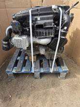 Load image into Gallery viewer, Motor Mercedes-Benz W204 271910 1.6 156PS 115kW 132TKm 2009 Benzin Komplett