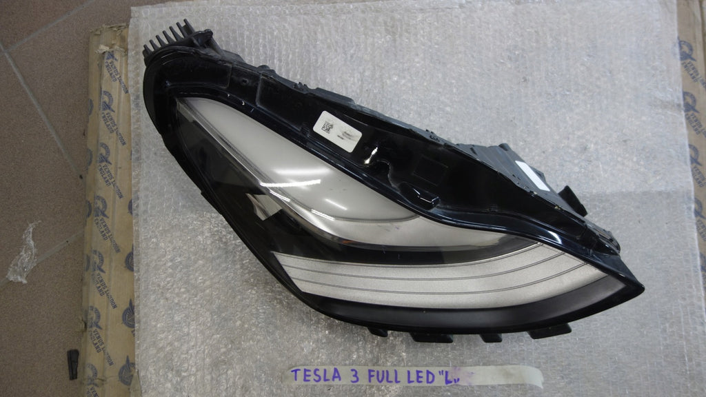 Frontscheinwerfer Tesla Model Y 1110796-00-D LED Ein Stück (Rechts oder Links)