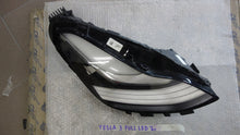 Laden Sie das Bild in den Galerie-Viewer, Frontscheinwerfer Tesla Model Y 1110796-00-D LED Ein Stück (Rechts oder Links)