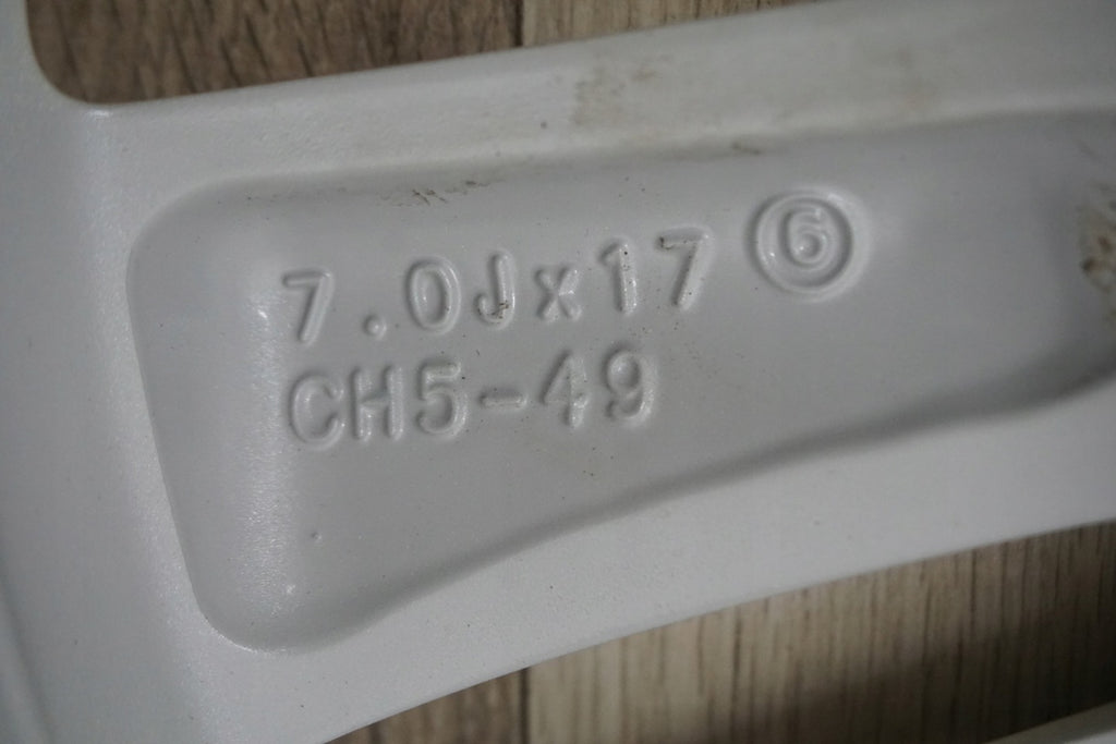 1x Alufelge 17 Zoll 7.0" 5x114.3 49ET 403006786R Renault Laguna Megane Scenic