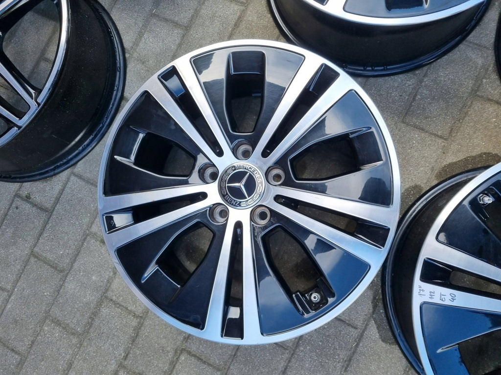 4x Alufelge 17 Zoll 7.5" 5x112 40ET Glanz Schwarz A2134015100 Mercedes-Benz FEL2920450926fm