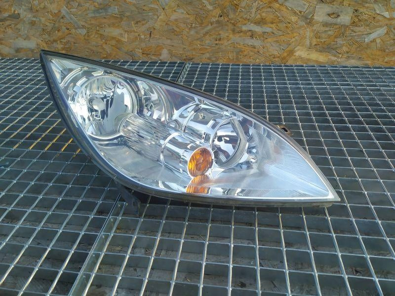 Frontscheinwerfer Mitsubishi Colt 0301308202 Rechts Scheinwerfer Headlight