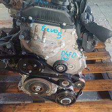 Laden Sie das Bild in den Galerie-Viewer, Motor Kia Sportage D4FD 1.7 CRDI 150TKm Diesel Engine Komplett