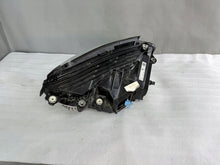 Laden Sie das Bild in den Galerie-Viewer, Frontscheinwerfer Mercedes-Benz Glc A2539065701 LED Links Scheinwerfer Headlight SCH6825471040iz
