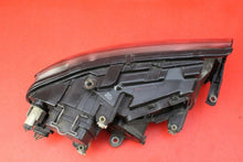 Load image into Gallery viewer, Frontscheinwerfer Skoda Superb Links Scheinwerfer Headlight