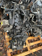 Laden Sie das Bild in den Galerie-Viewer, Motor Citroën Ford Fiesta II Fbd BEE 1.6 97PS 71kW Diesel Engine Unkomplett MOT3295075219ht
