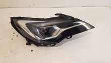 Laden Sie das Bild in den Galerie-Viewer, Frontscheinwerfer Opel Astra K 39077807 LED Rechts Scheinwerfer Headlight SCH7631519806tc