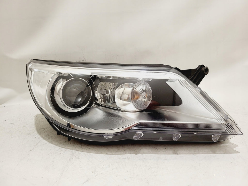 Frontscheinwerfer VW Tiguan 5N1941032T Xenon Rechts Scheinwerfer Headlight