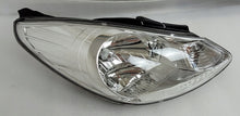 Laden Sie das Bild in den Galerie-Viewer, Frontscheinwerfer Hyundai I10 92102-0X0 Rechts Scheinwerfer Headlight