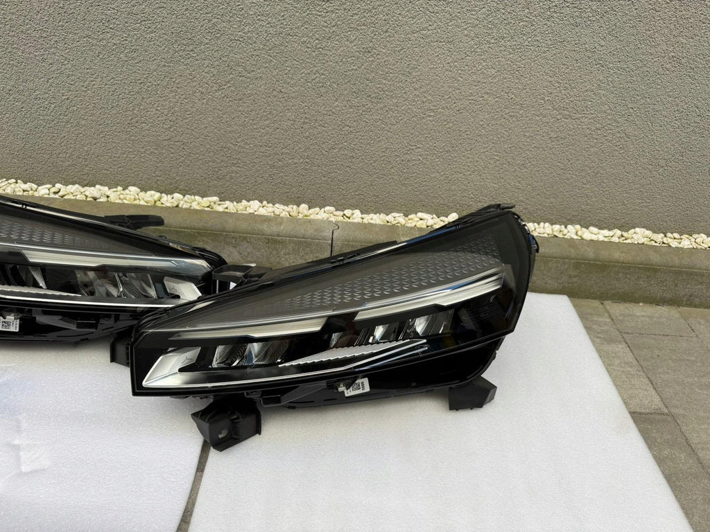 Frontscheinwerfer Renault Clio I 5 260600149R 260103507R LED Ein Satz Headlight SCH3414235102rl