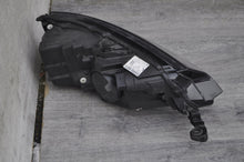 Laden Sie das Bild in den Galerie-Viewer, Frontscheinwerfer Skoda Fabia III 6V1941015F Full LED Links Headlight