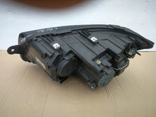 Laden Sie das Bild in den Galerie-Viewer, Frontscheinwerfer VW Transporter 7E1941006C 90072932 Rechts Headlight