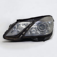 Laden Sie das Bild in den Galerie-Viewer, Frontscheinwerfer Mercedes-Benz W212 2128205761 Xenon Links Headlight