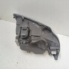Load image into Gallery viewer, Frontscheinwerfer BMW 3 E91 E90 6942737 6948180 Links Scheinwerfer Headlight SCH5999840740qf