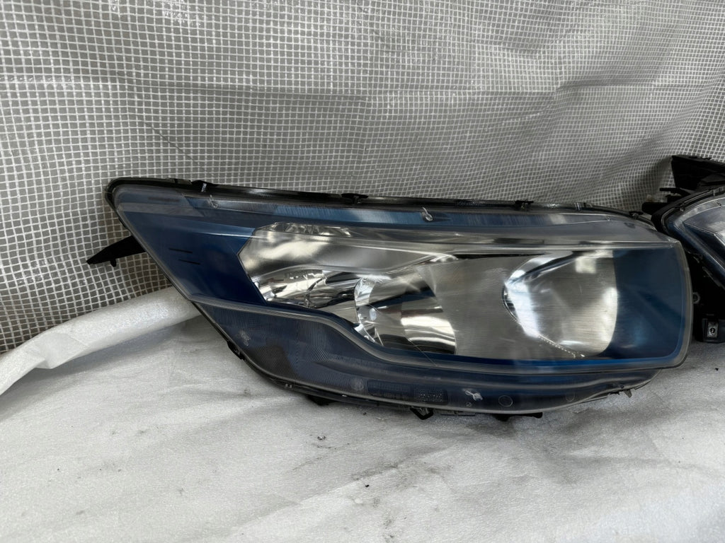 Frontscheinwerfer Iveco Daily I 5802325425 582325419 Ein Satz Headlight SCH9342263777fa