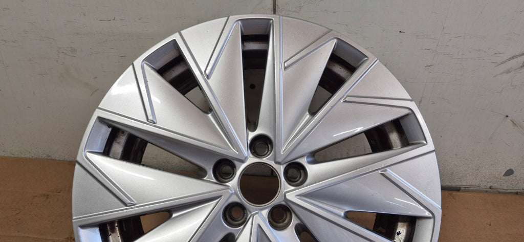 1x Alufelge 17 Zoll 6.5" 5x100 40ET Glanz 658601025F Skoda I Rim Wheel FEL8905020053jd