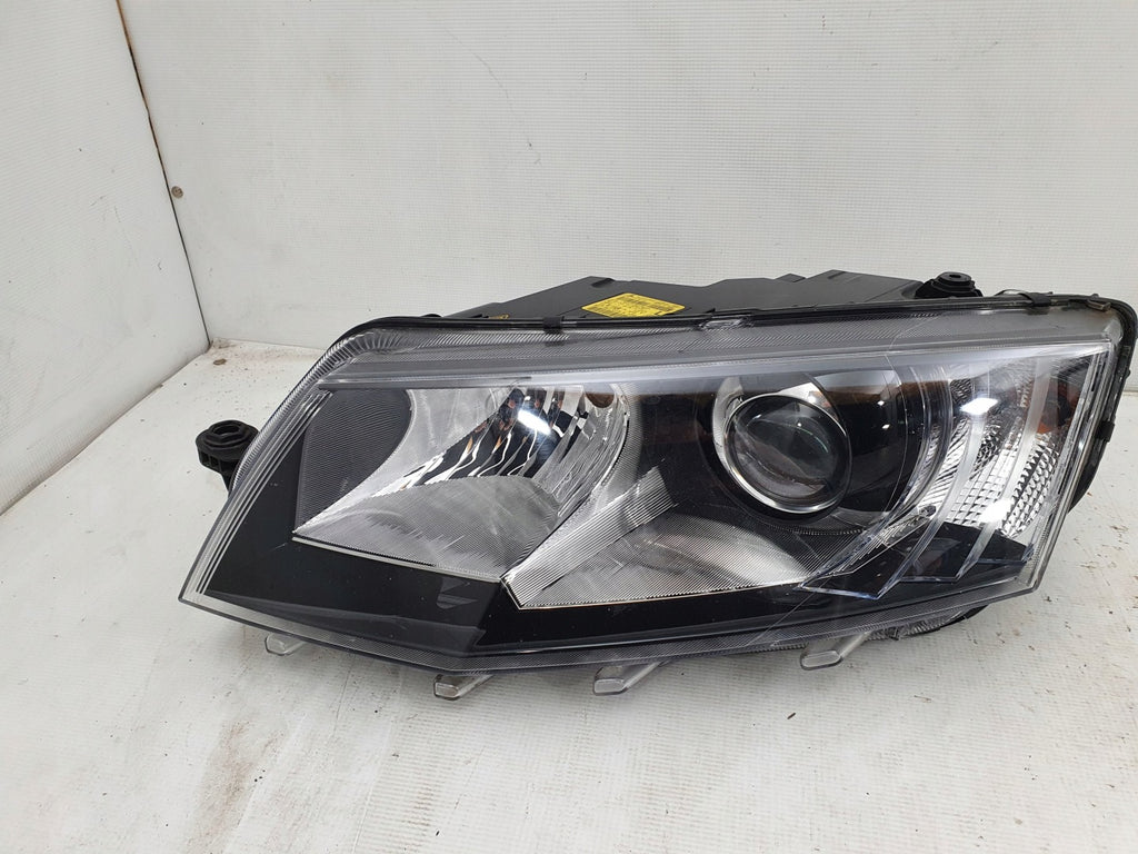 Frontscheinwerfer Skoda Octavia III 5E1941015A Xenon Links Headlight SCH3655505460xx