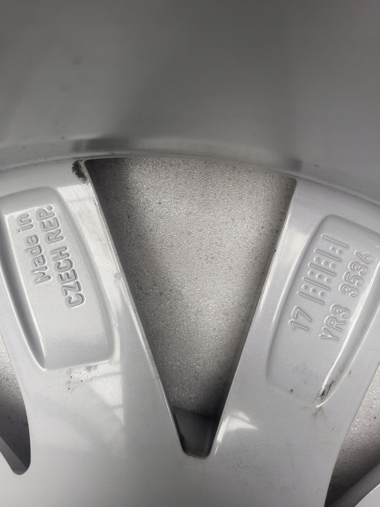 1x Alufelge 17 Zoll 7.0" 5x112 40ET 3V0601025C Skoda Superb Iii Rim Wheel