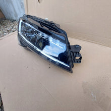 Laden Sie das Bild in den Galerie-Viewer, Frontscheinwerfer Skoda Superb III 3V1941016D LED Rechts Scheinwerfer Headlight