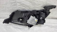 Laden Sie das Bild in den Galerie-Viewer, Frontscheinwerfer Peugeot 208 II LED Rechts Scheinwerfer Headlight SCH4149720389my