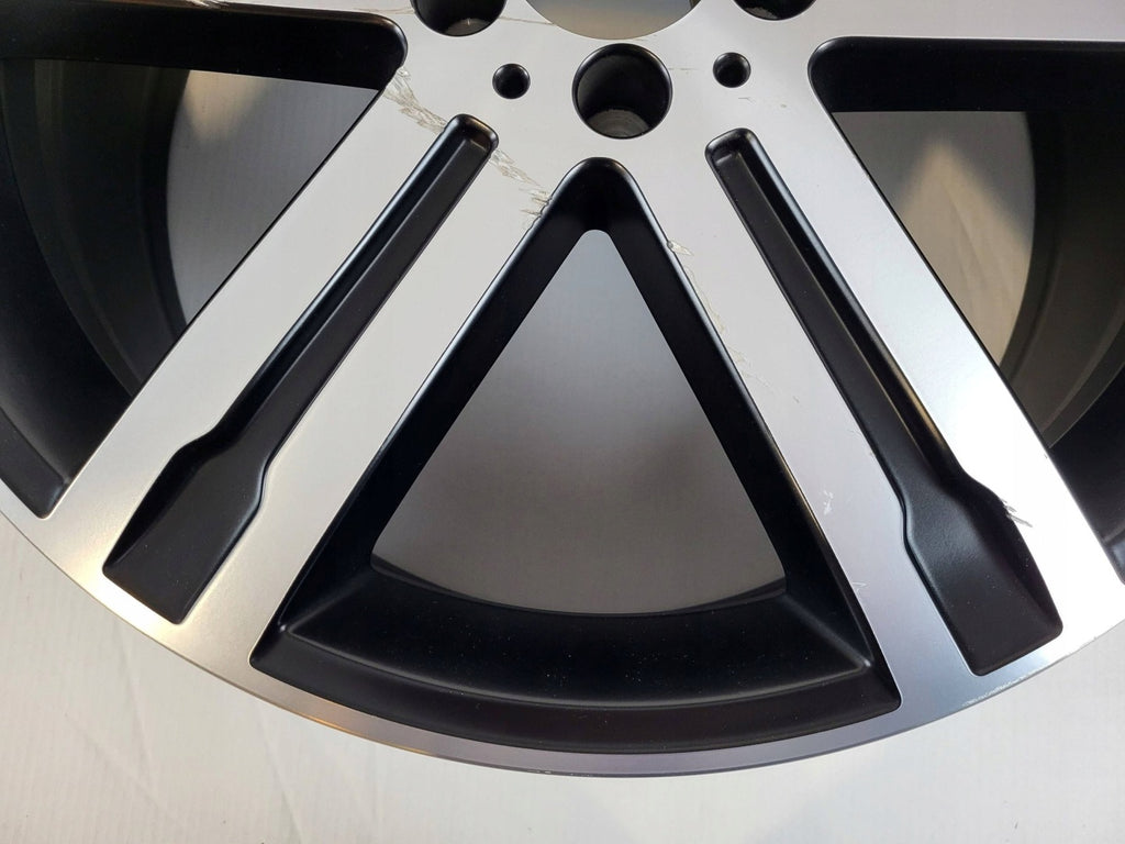 1x Alufelge 20 Zoll 8.0" 5x112 A2474014000 Mercedes-Benz W247 Rim Wheel FEL6524107970we