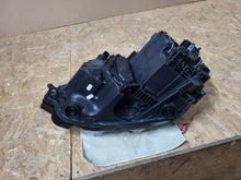 Load image into Gallery viewer, Frontscheinwerfer VW Golf Sportsvan 517941006C Rechts Scheinwerfer Headlight SCH3911572291cn