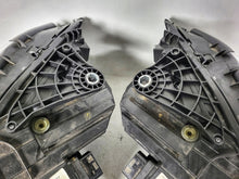 Laden Sie das Bild in den Galerie-Viewer, Frontscheinwerfer Mercedes-Benz W206 A2069065304 A2069065404 Ein Satz Headlight SCH3916153359jy