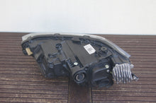 Load image into Gallery viewer, Frontscheinwerfer VW Polo 2G1941036M Rechts Scheinwerfer Headlight