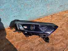 Laden Sie das Bild in den Galerie-Viewer, Frontscheinwerfer Renault Koleos II 260103366R Rechts Scheinwerfer Headlight SCH2207342089up