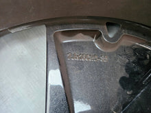 Load image into Gallery viewer, 1x Alufelge 18 Zoll 7.0&quot; 5x114.3 35ET Glanz Grau 403005075 Mg Captur Ii