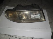 Laden Sie das Bild in den Galerie-Viewer, Frontscheinwerfer Audi A4 B5 8D0941003 Xenon Ein Satz Scheinwerfer Headlight