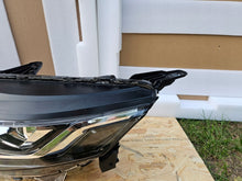 Laden Sie das Bild in den Galerie-Viewer, Frontscheinwerfer Mitsubishi L200 8301D381 LED Links Scheinwerfer Headlight