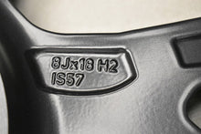 Laden Sie das Bild in den Galerie-Viewer, 4x Alufelge 18 Zoll 8.0" 5x112 57ET Glanz Schwarz 8092352 BMW F44 1 F40 FEL4537053050ge