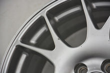 Load image into Gallery viewer, 1x Alufelge 18 Zoll 7.5&quot; 5x112 54ET Glanz Silber 8P0601025R Audi Rim Wheel