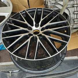 1x Alufelge 19 Zoll 8.0