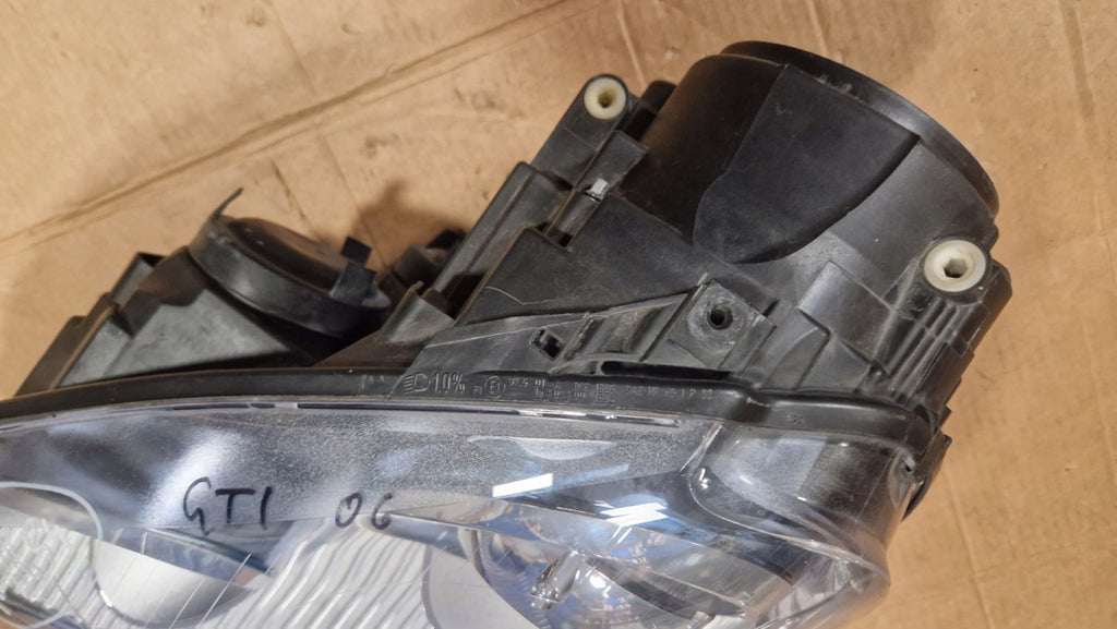 Frontscheinwerfer VW Golf V Jetta 1K6941031 Xenon Links Scheinwerfer Headlight SCH3548564082jg