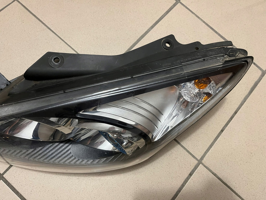 Frontscheinwerfer Hyundai I30 92101-2R000 Links Scheinwerfer Headlight