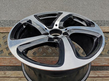 Laden Sie das Bild in den Galerie-Viewer, 1x Alufelge 18 Zoll 9.0" 5x112 53ET Glanz Schwarz A2134013300 Mercedes-Benz W213 FEL7096267910yi