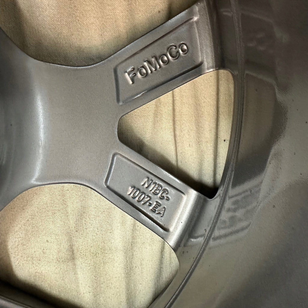 1x Alufelge 17 Zoll 7.0" 4x108 47 5ET Glanz Grau N1BC-1007-EA Ford Ecosport