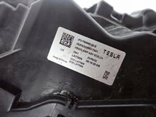 Laden Sie das Bild in den Galerie-Viewer, Frontscheinwerfer Tesla 3 1760888-00-E Full LED Links Scheinwerfer Headlight