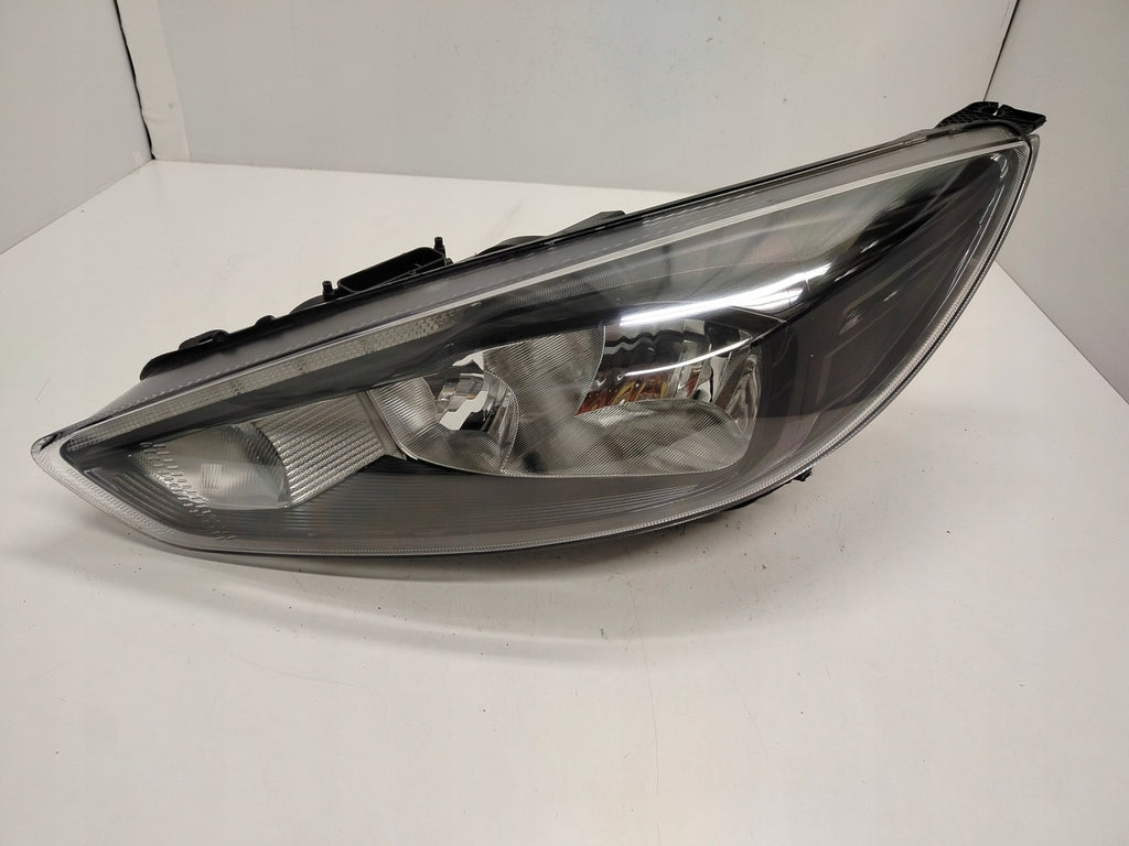 Frontscheinwerfer Ford Focus F1EB-13W030-AGB LED Ein Stück (Rechts oder Links) SCH5713528833va