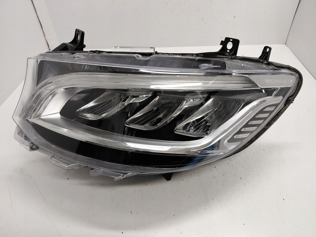 Frontscheinwerfer Mercedes-Benz Sprinter A9109068100 Links Headlight SCH5897219537op